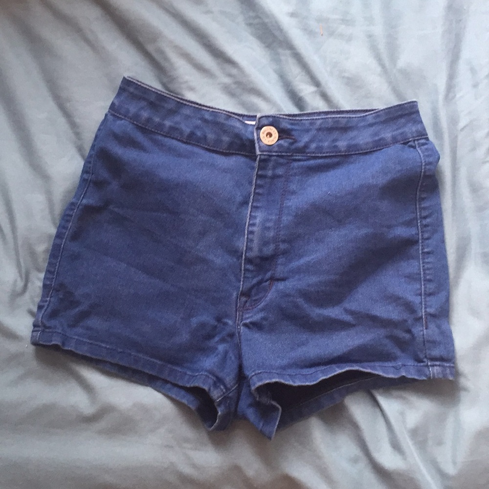 SUPER SHORT SHORTS